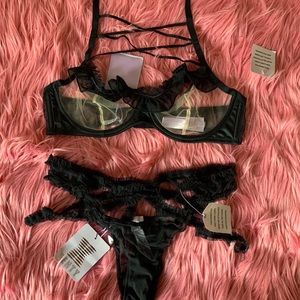 Fenty Savage Cupless Bra and Pantie Set